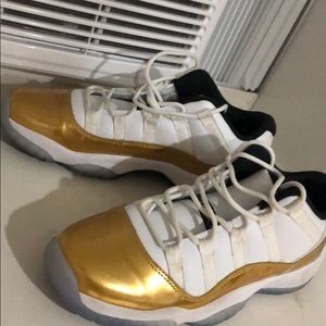 my jordan 11 lows